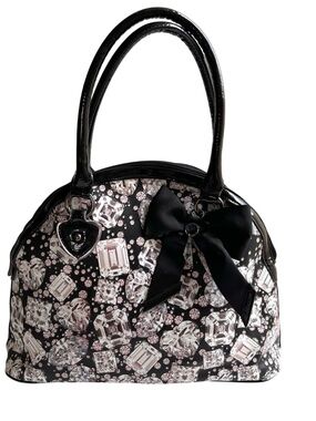 Betsey Johnson Tote Bag with Diamond Pattern  *LOOKS NEW*
